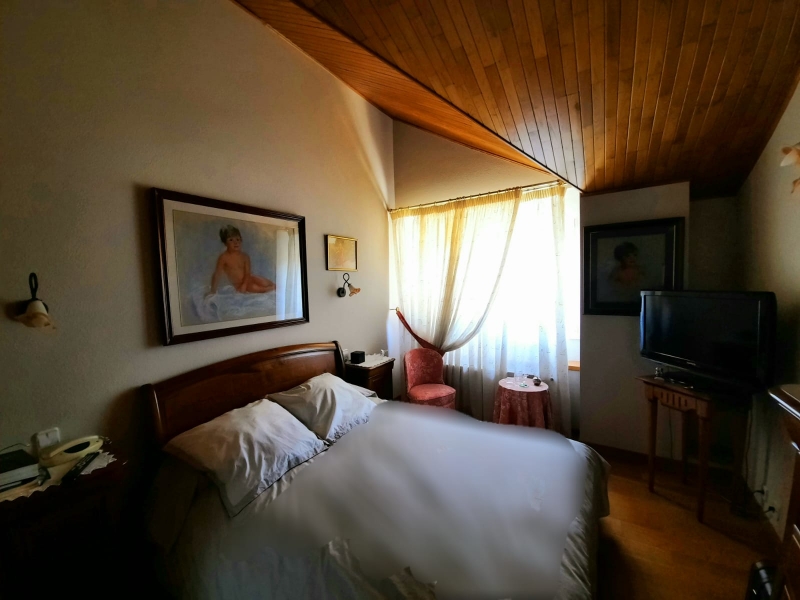 ES VEN CASA ADOSSADA A ESCALDES, URBANITZACIÓ LA PLANA