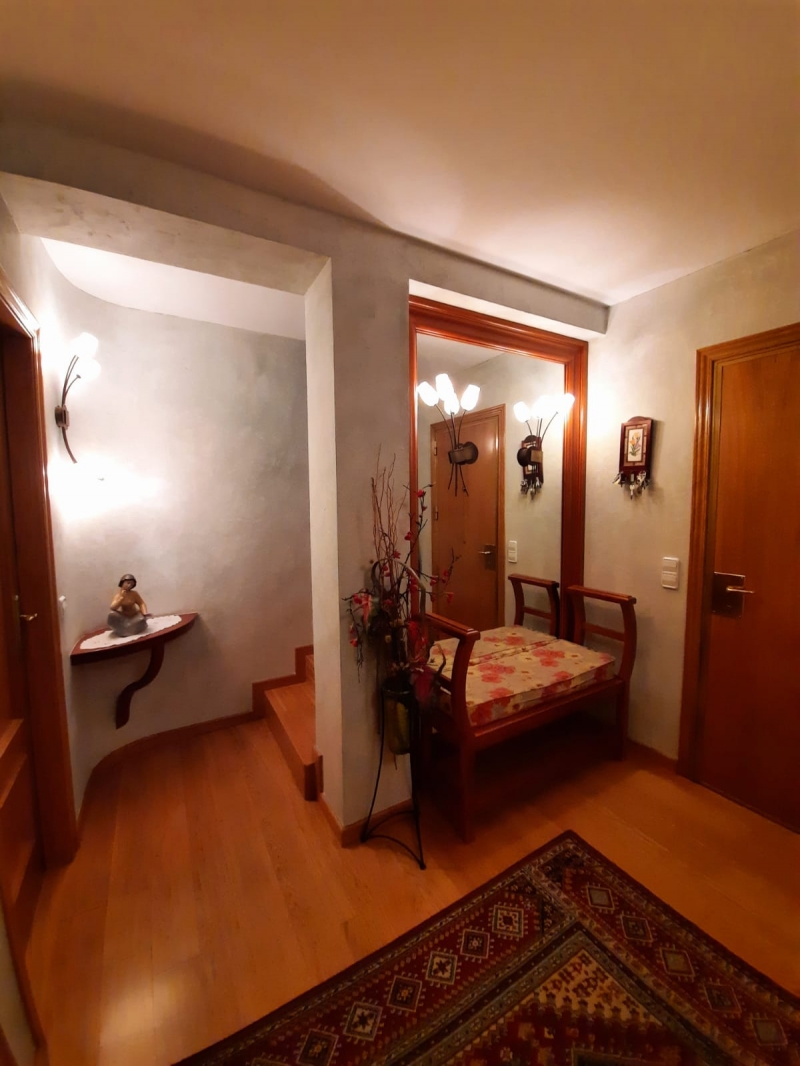 ES VEN CASA ADOSSADA A ESCALDES, URBANITZACIÓ LA PLANA