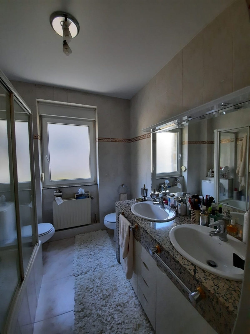 ES VEN CASA ADOSSADA A ESCALDES, URBANITZACIÓ LA PLANA