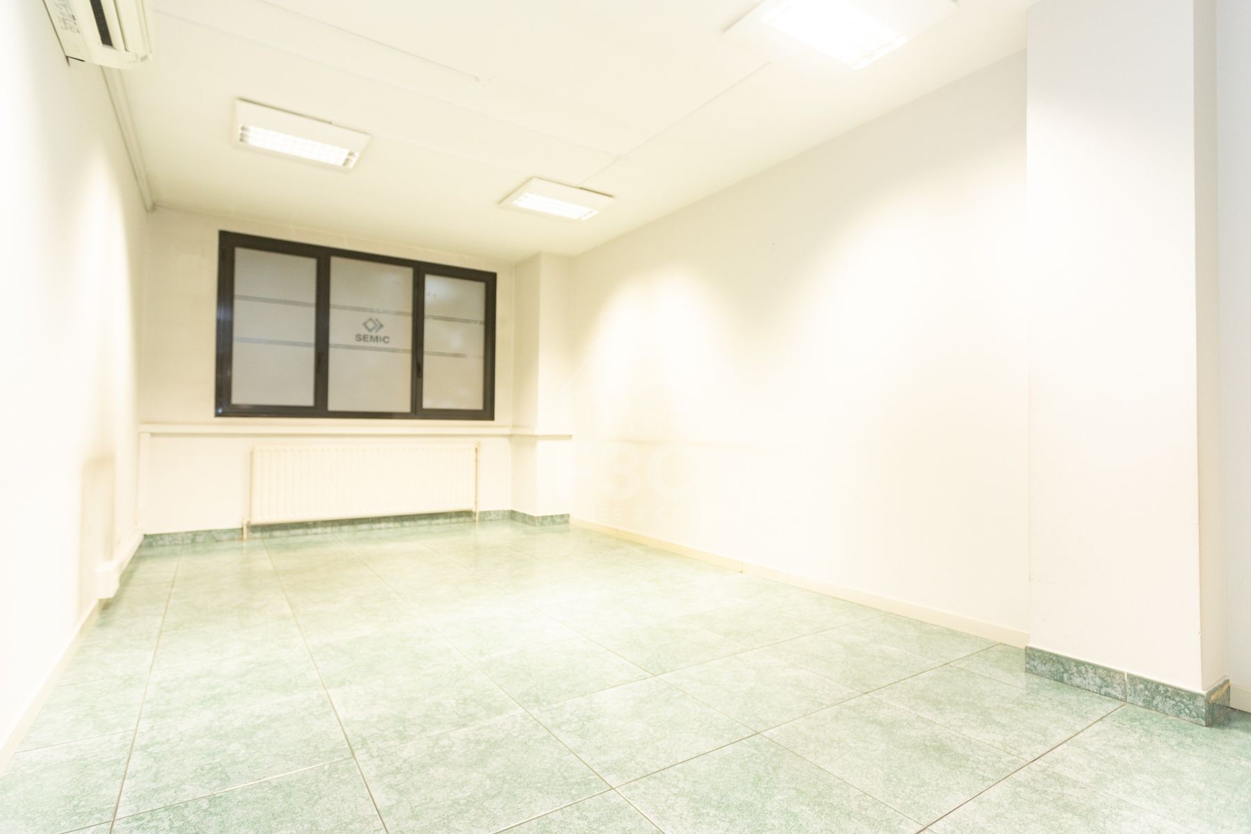 En un exclusiu edifici d'Andorra la Vella, en pl