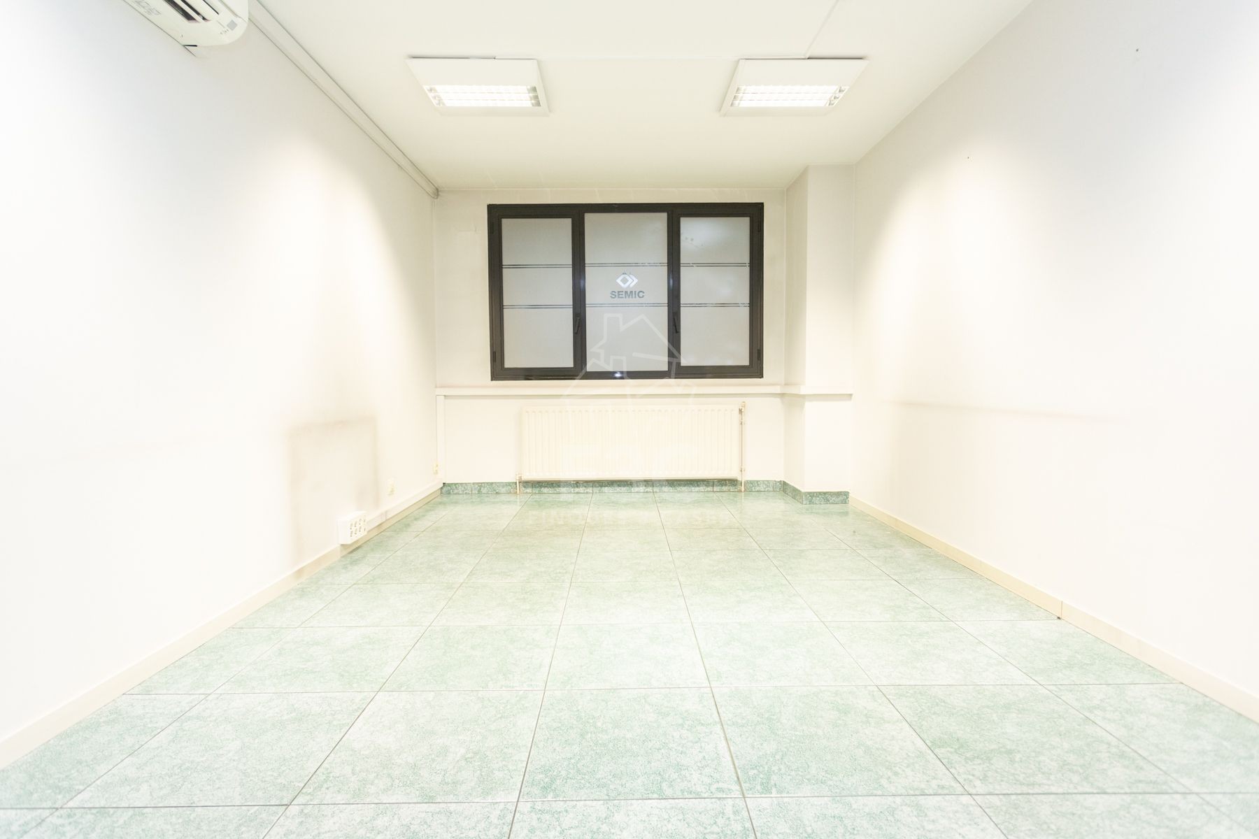 En un exclusiu edifici d'Andorra la Vella, en pl