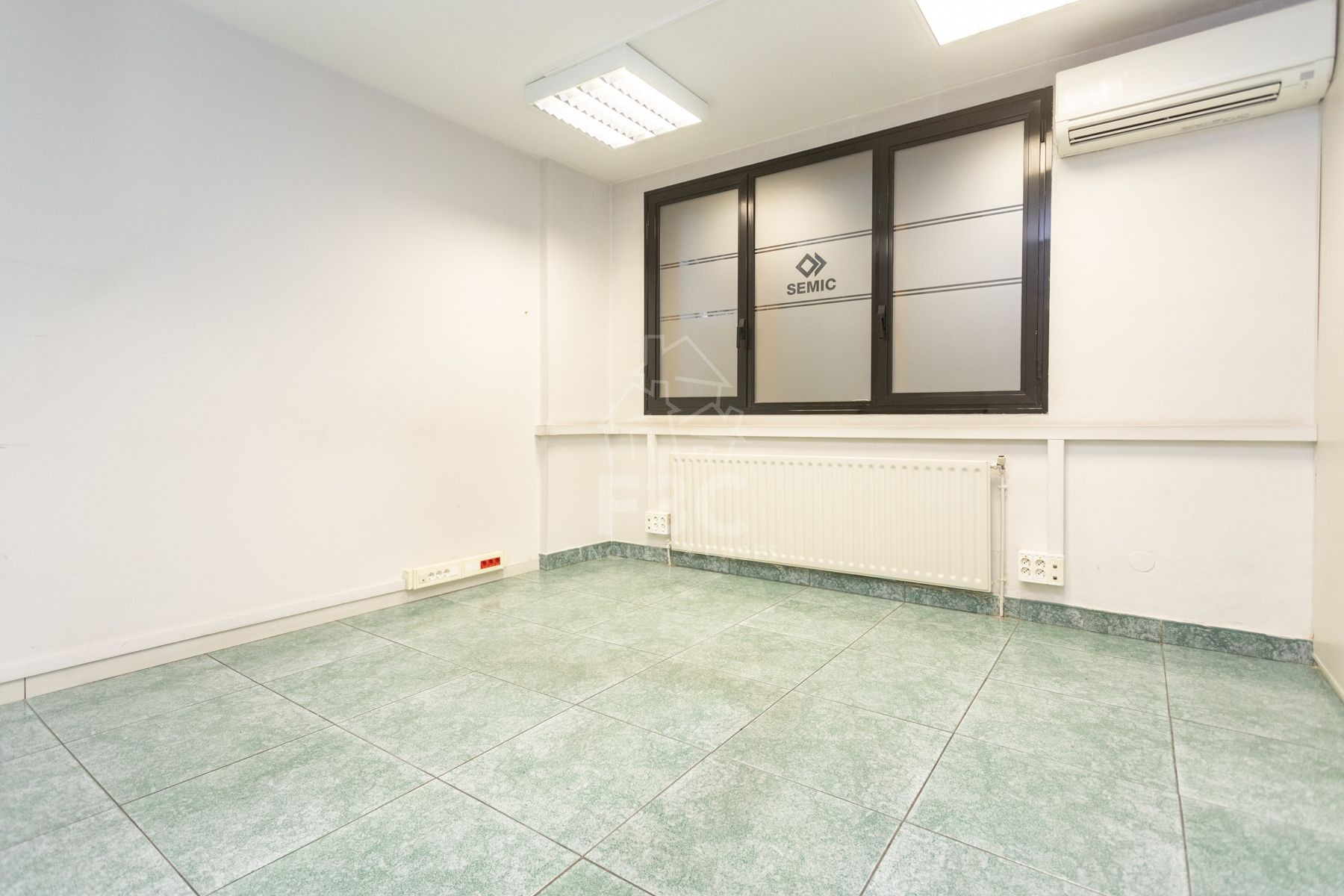 En un exclusiu edifici d'Andorra la Vella, en pl