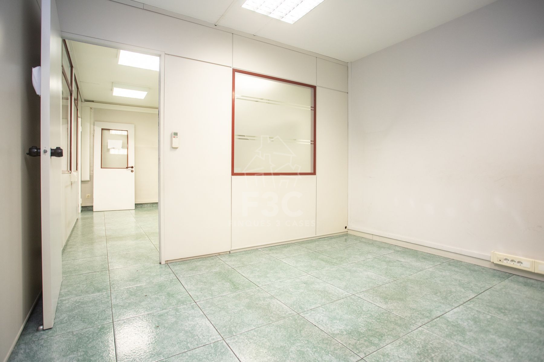 En un exclusiu edifici d'Andorra la Vella, en pl