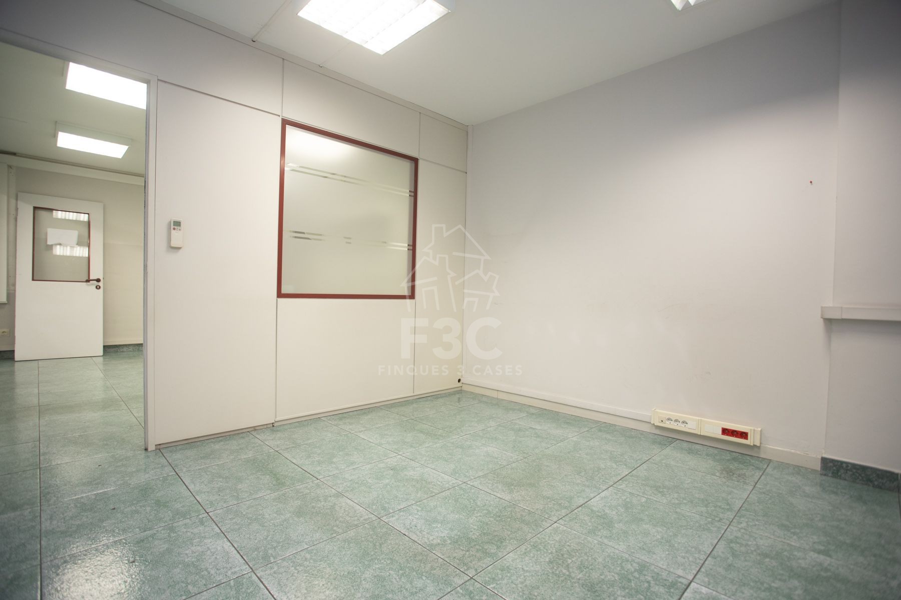 En un exclusiu edifici d'Andorra la Vella, en pl