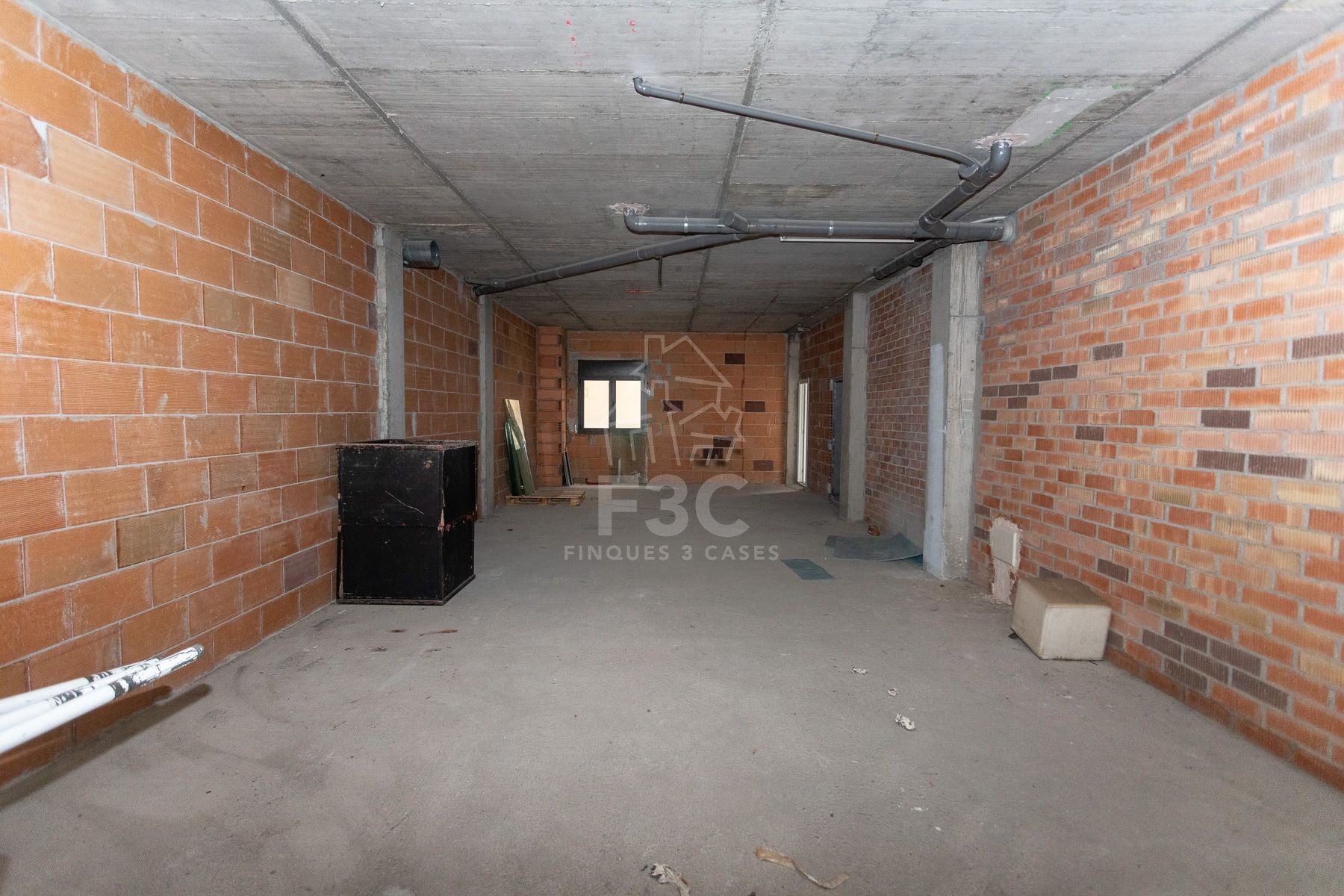 Local comercial per comprar situat en planta baixa