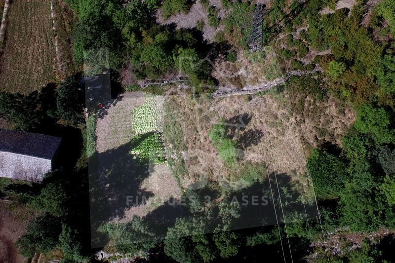 Terreny per comprar situat en la carretera General