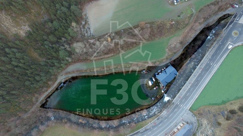 Excel·lent terreny de 7.717 m² urbanitzables, s