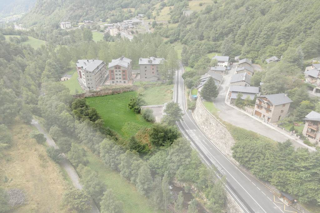 Terreny a la venda a Llorts, parròquia d'Ordino,
