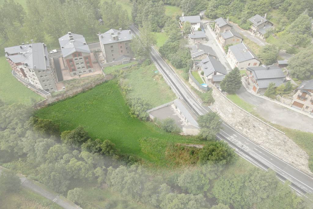 Terreny a la venda a Llorts, parròquia d'Ordino,