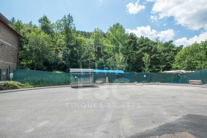 Terreny ubicat a la parròquia d'Ordino, en una z