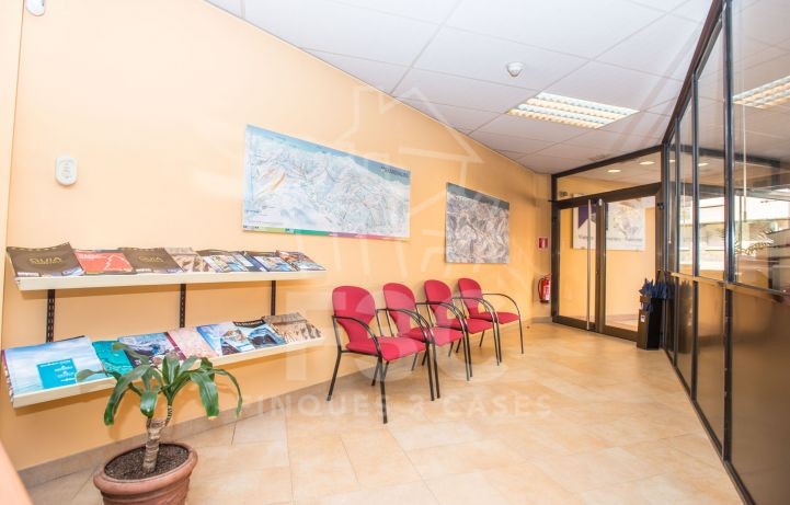 Aquest local comercial en venda s'ubica a Encamp,