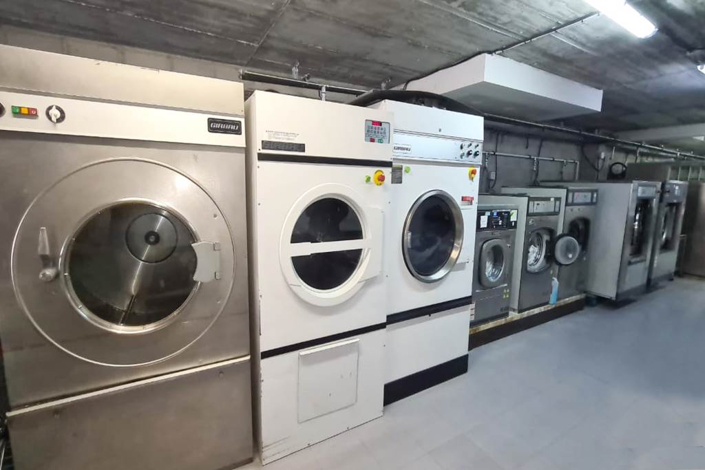 Bugaderia industrial per traspassar a Incles, a la