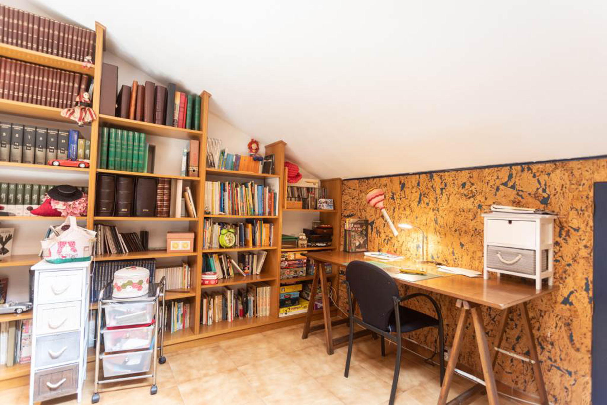 Exclusiva casa adossada, per comprar, a la parròq