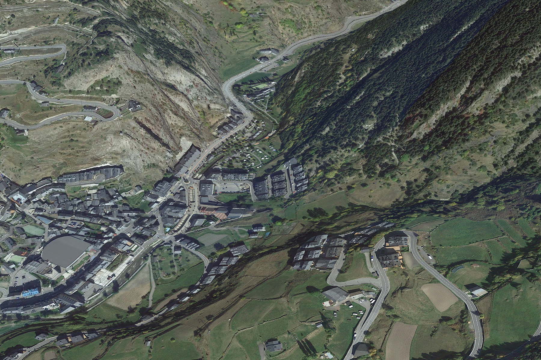 Ampli terreny urbanitzable per comprar a la zona d