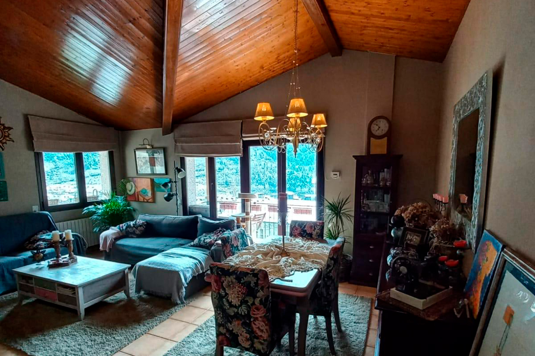 Descobreix aquest magnífic àtic en venda a Hort 