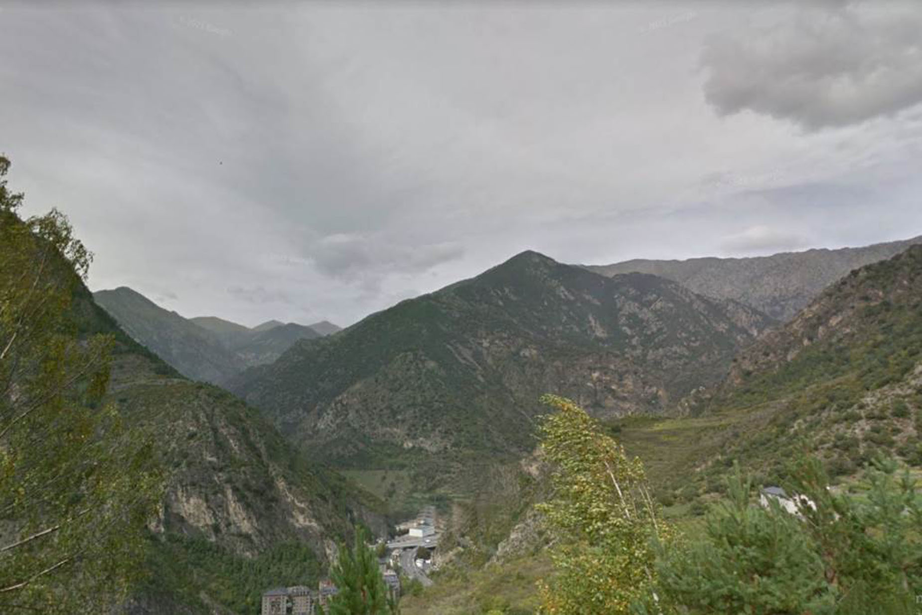 Parcel.la per comprar a una tranquil·la i exclusi