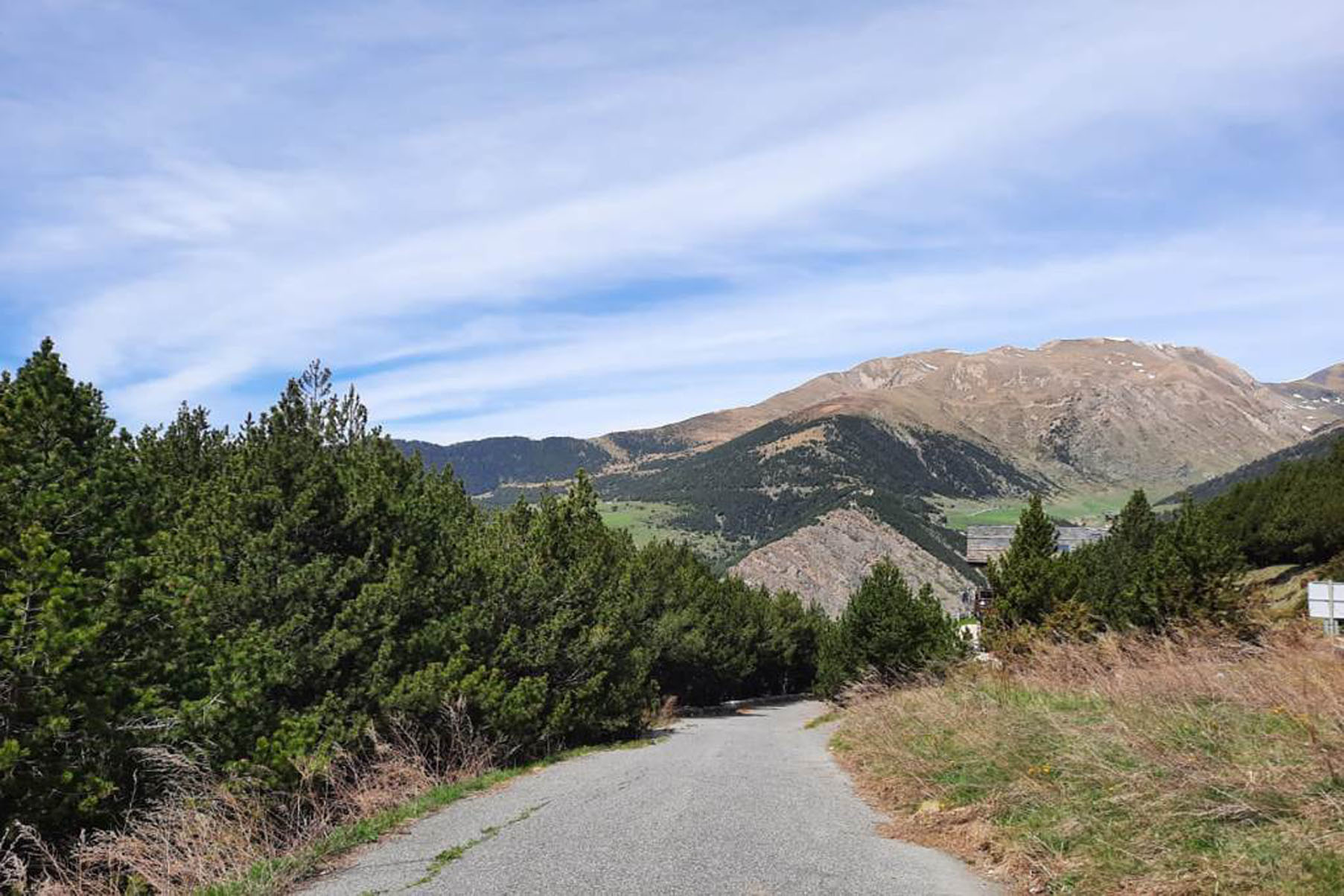 Exclusiva casa adossada de muntanya per a comprar 