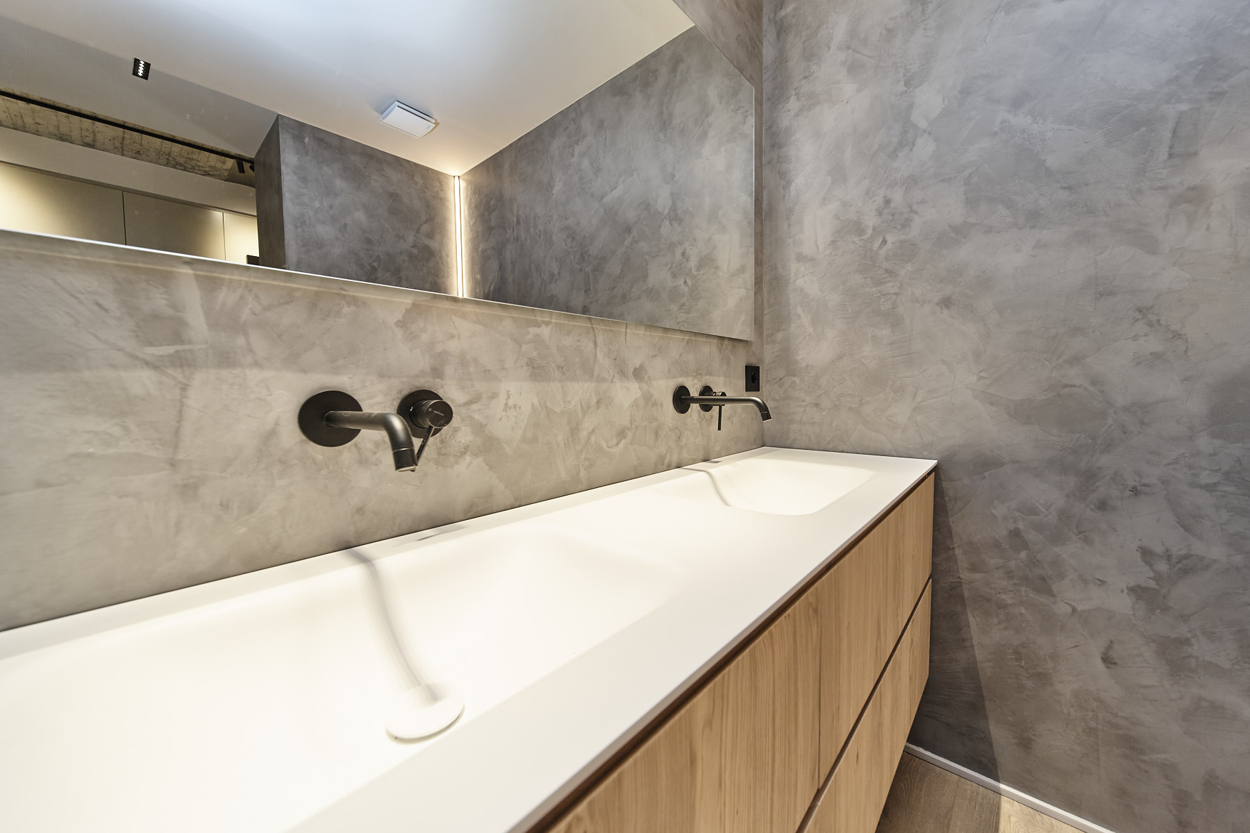 Elegant àtic de 238 m² de nova construcció disp