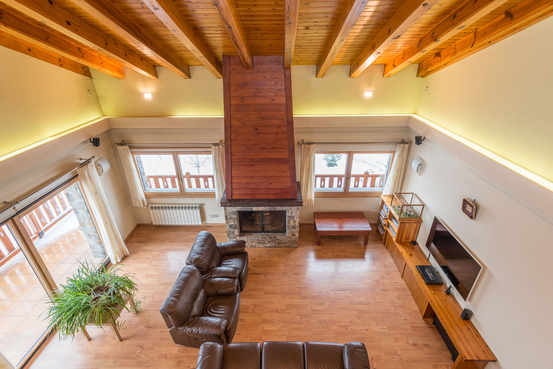 Aquesta exclusiva propietat per comprar es troba e