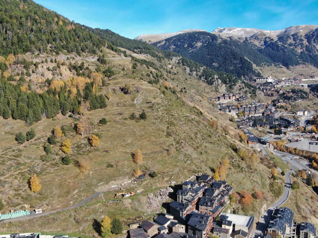 Terreny urbanitzable per comprar a la parròquia d