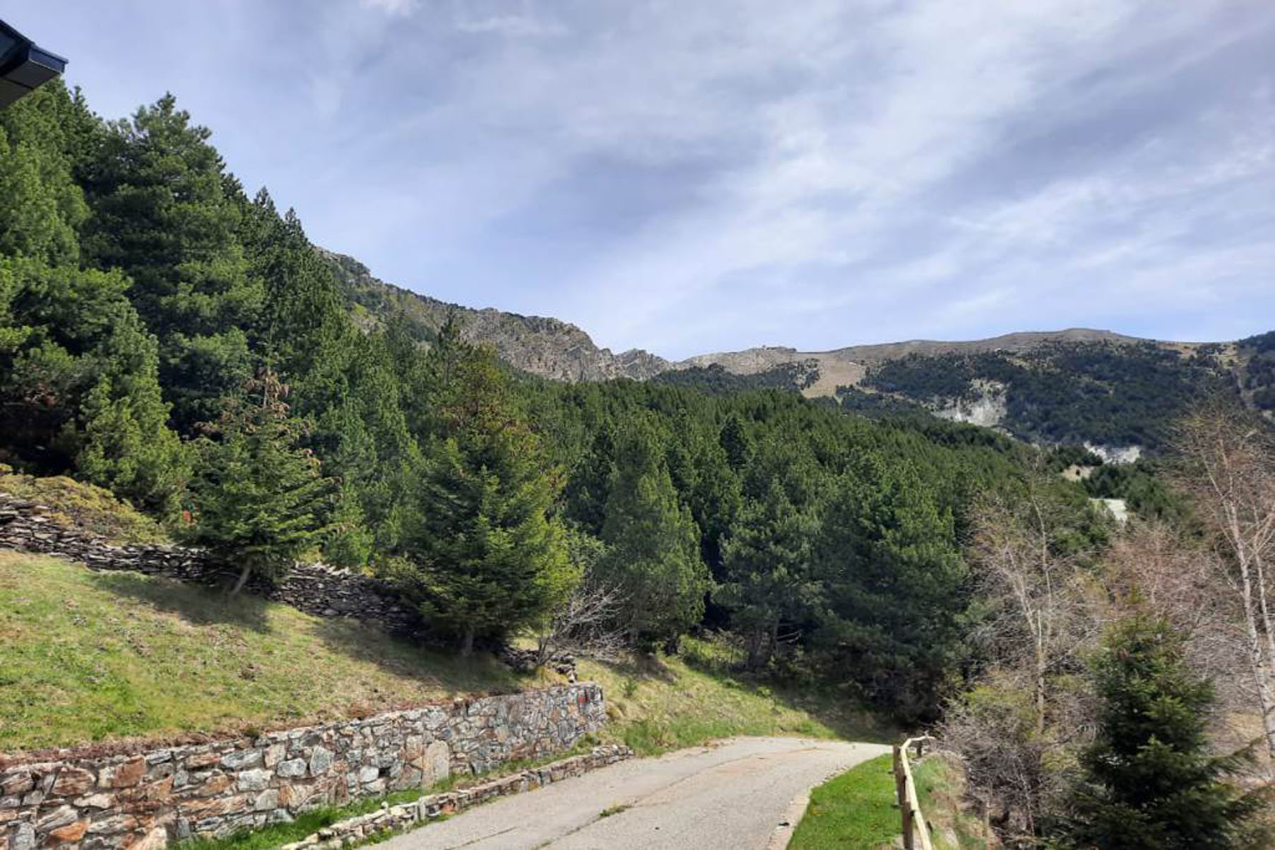 Exclusiva casa adossada de muntanya per a comprar 