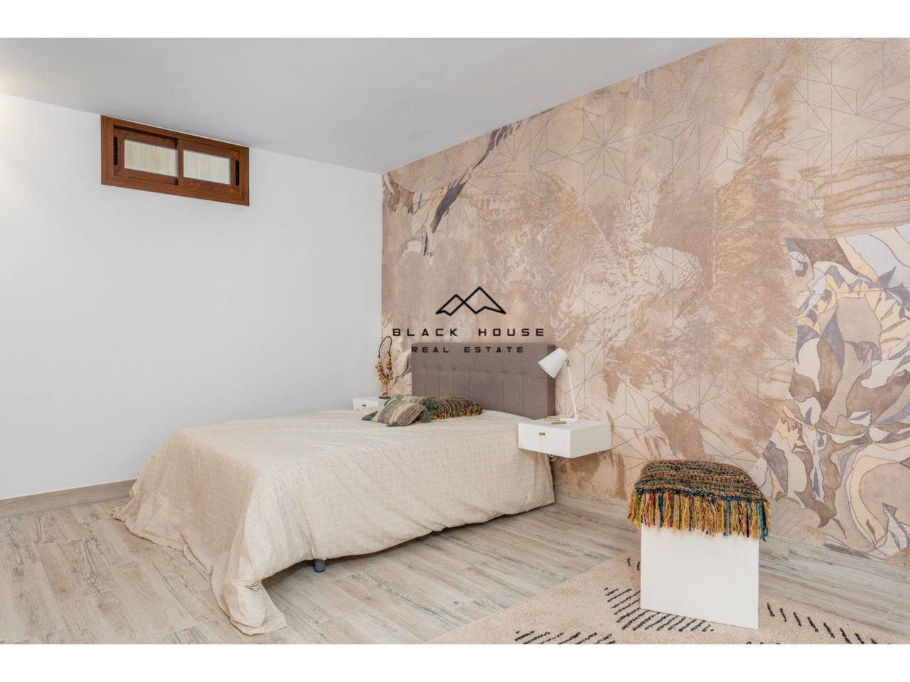 Promoció d'obra nova, a zona costanera turística a Almeria