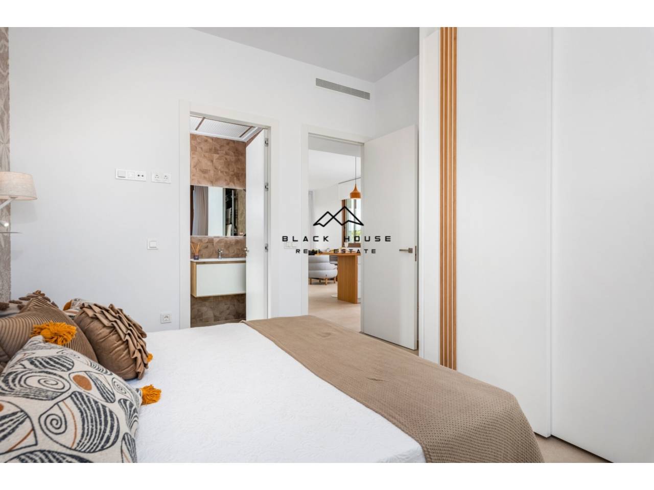 Promoció d'obra nova, a zona costanera turística a Almeria