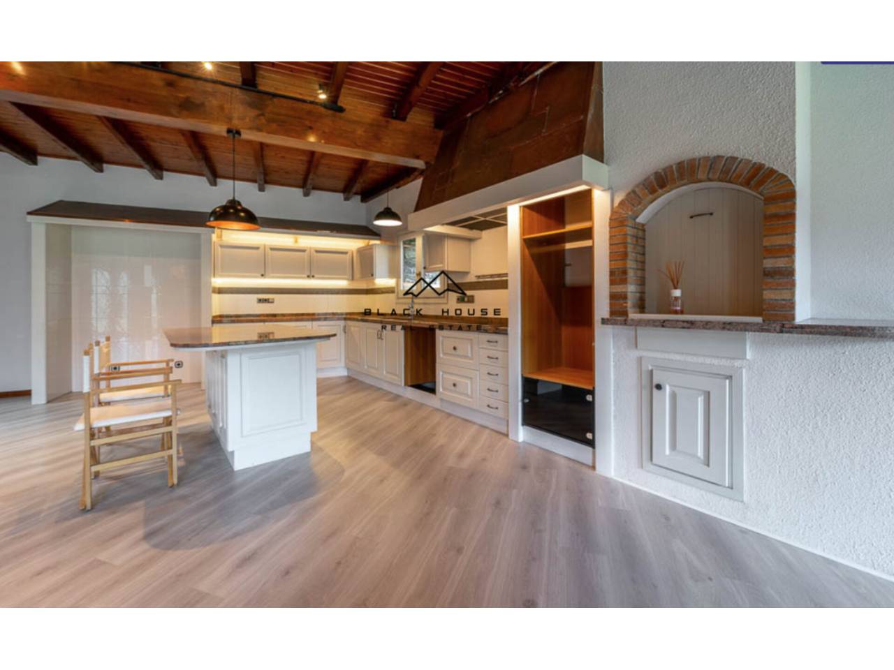 Chalet con espectaculares vistas al Pico de Casamanya