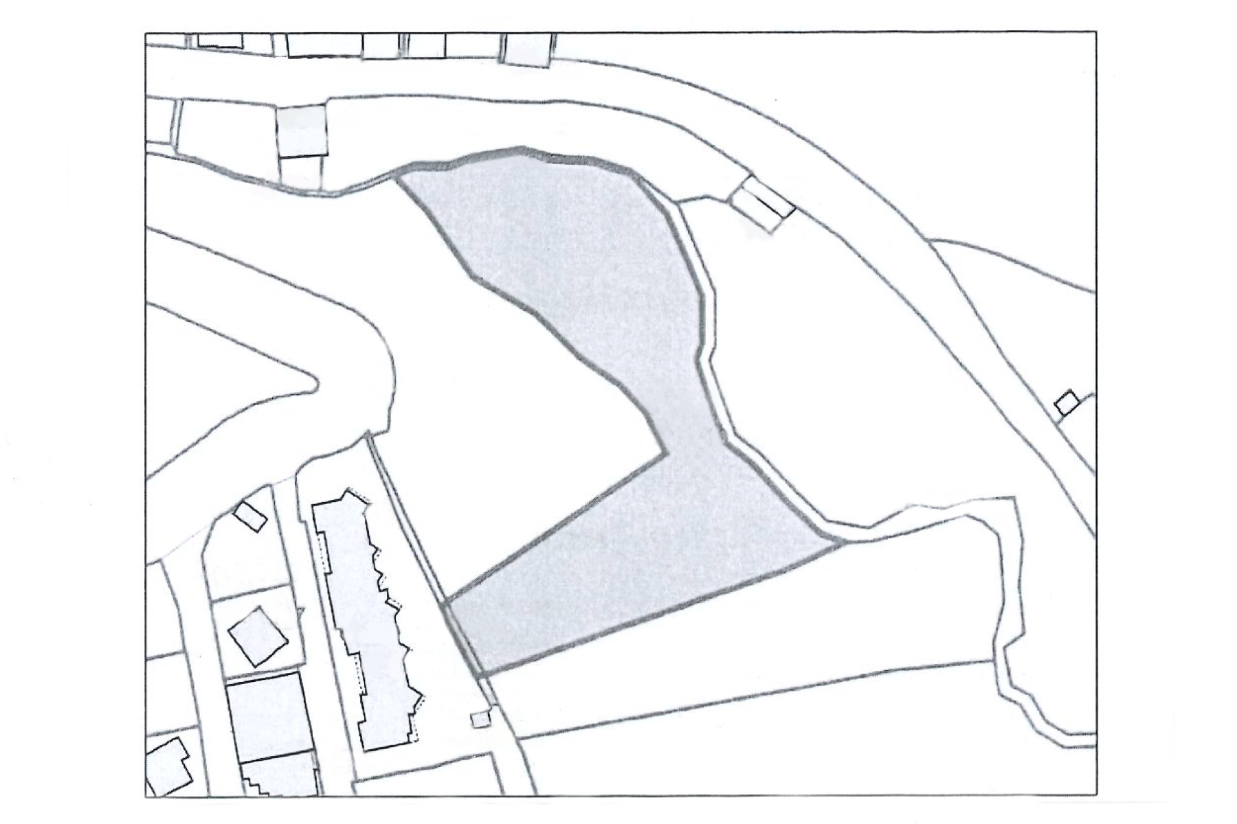 Amb una extensió de 4.556,78 m2, aquest terreny u