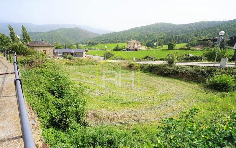 RESERVAT parcela  consolidada 300m2