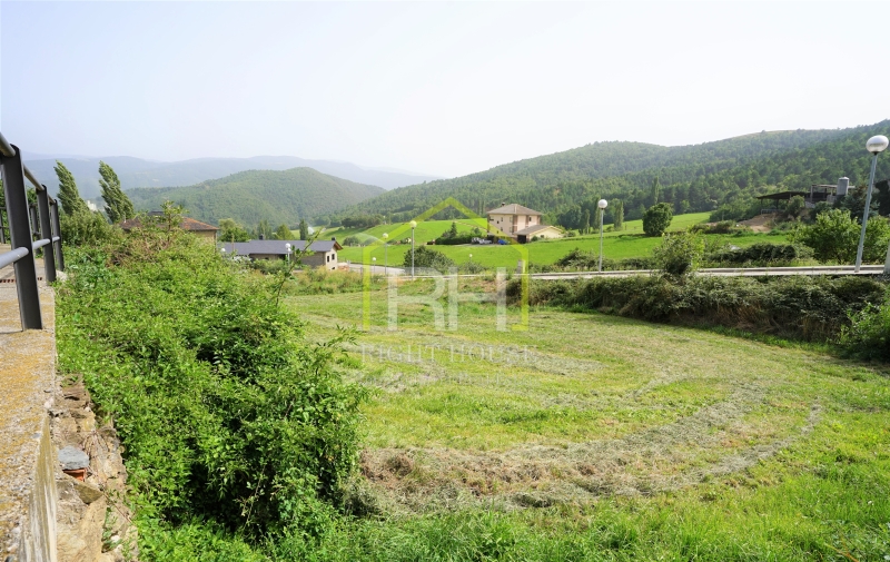 RESERVAT parcela  consolidada 300m2