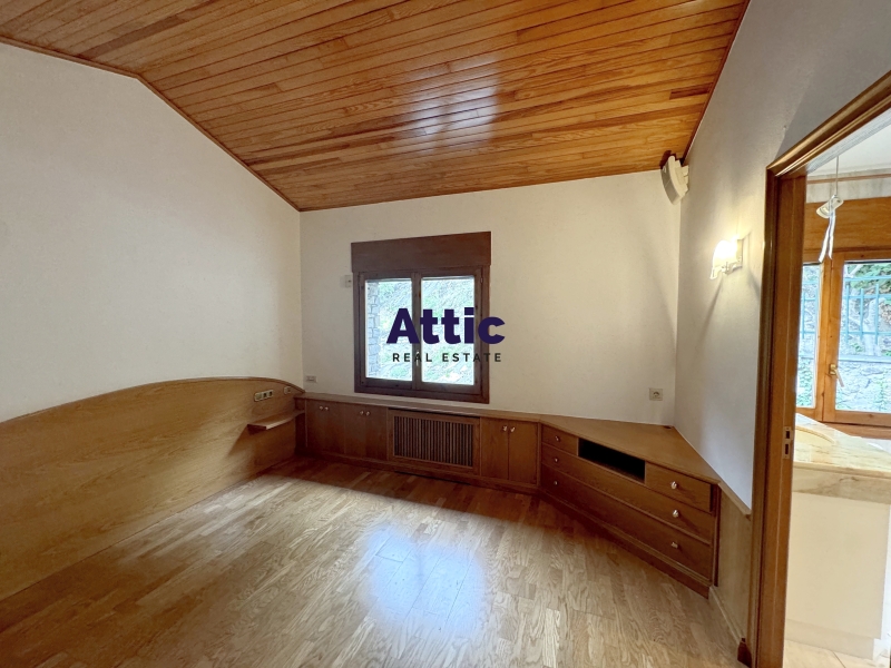 Magnífica casa situada a un complex 