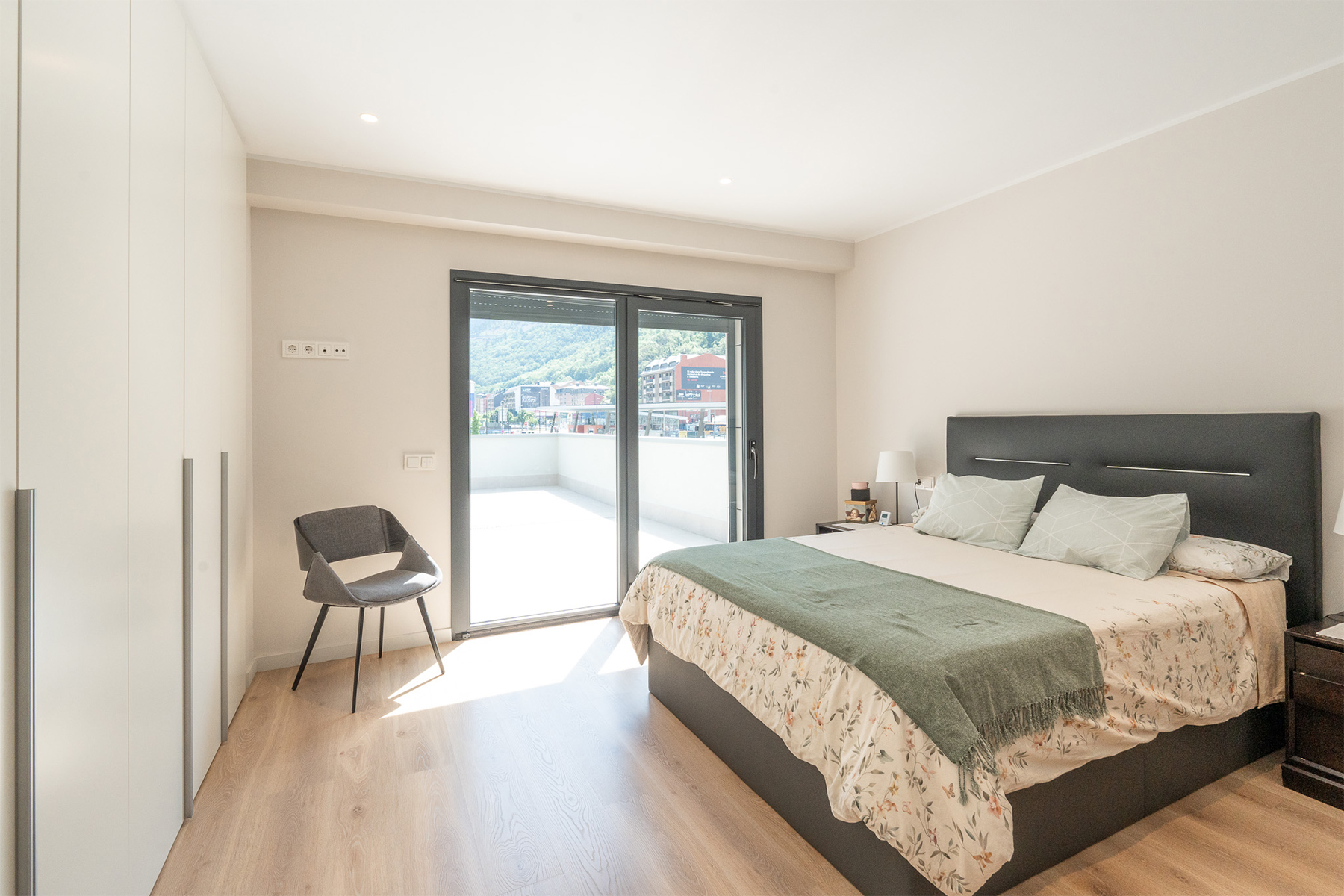 Encantador pis per comprar amb terrassa a Andorra 