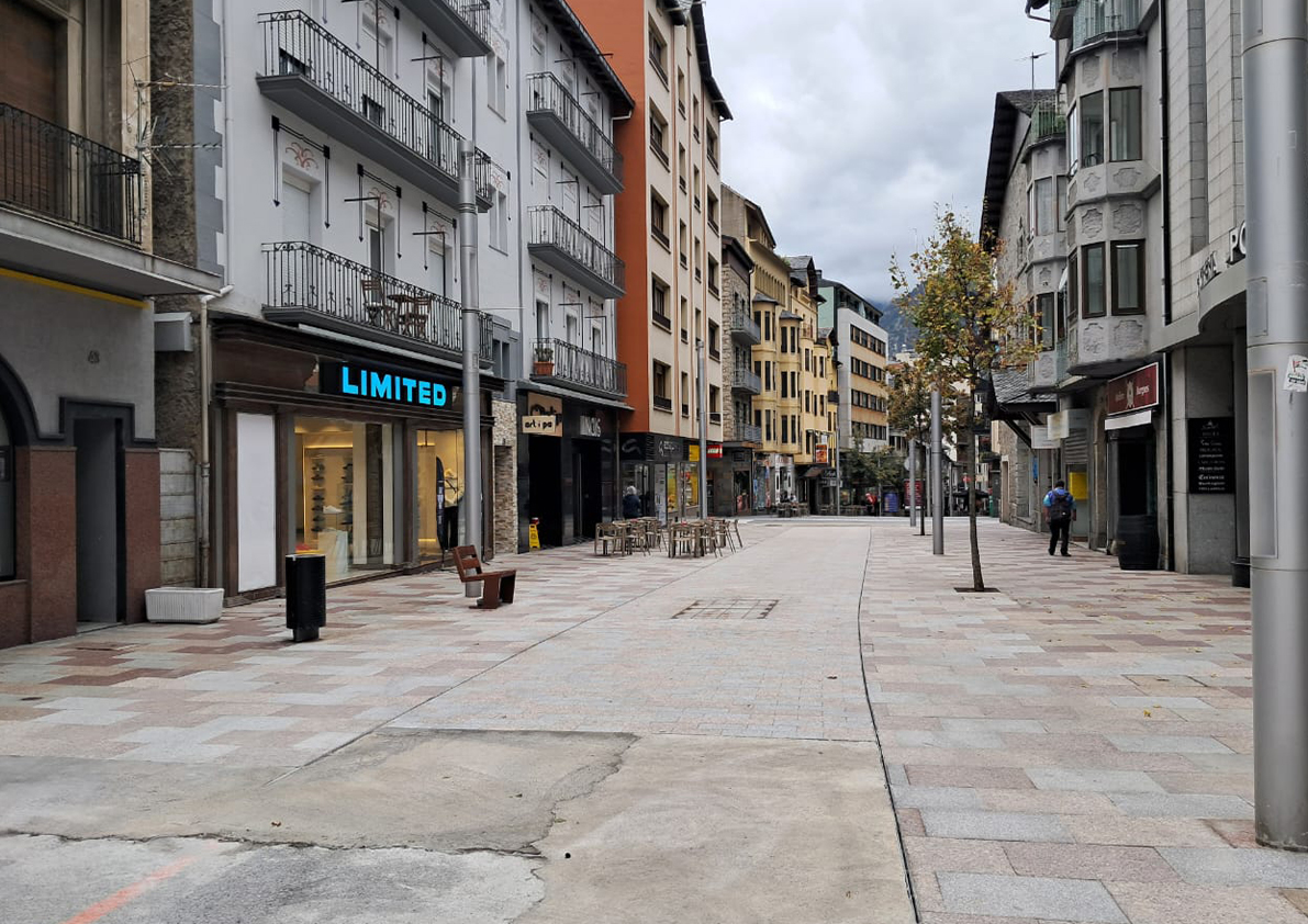 Oportunitat única de fer-se amb un bar-restaurant