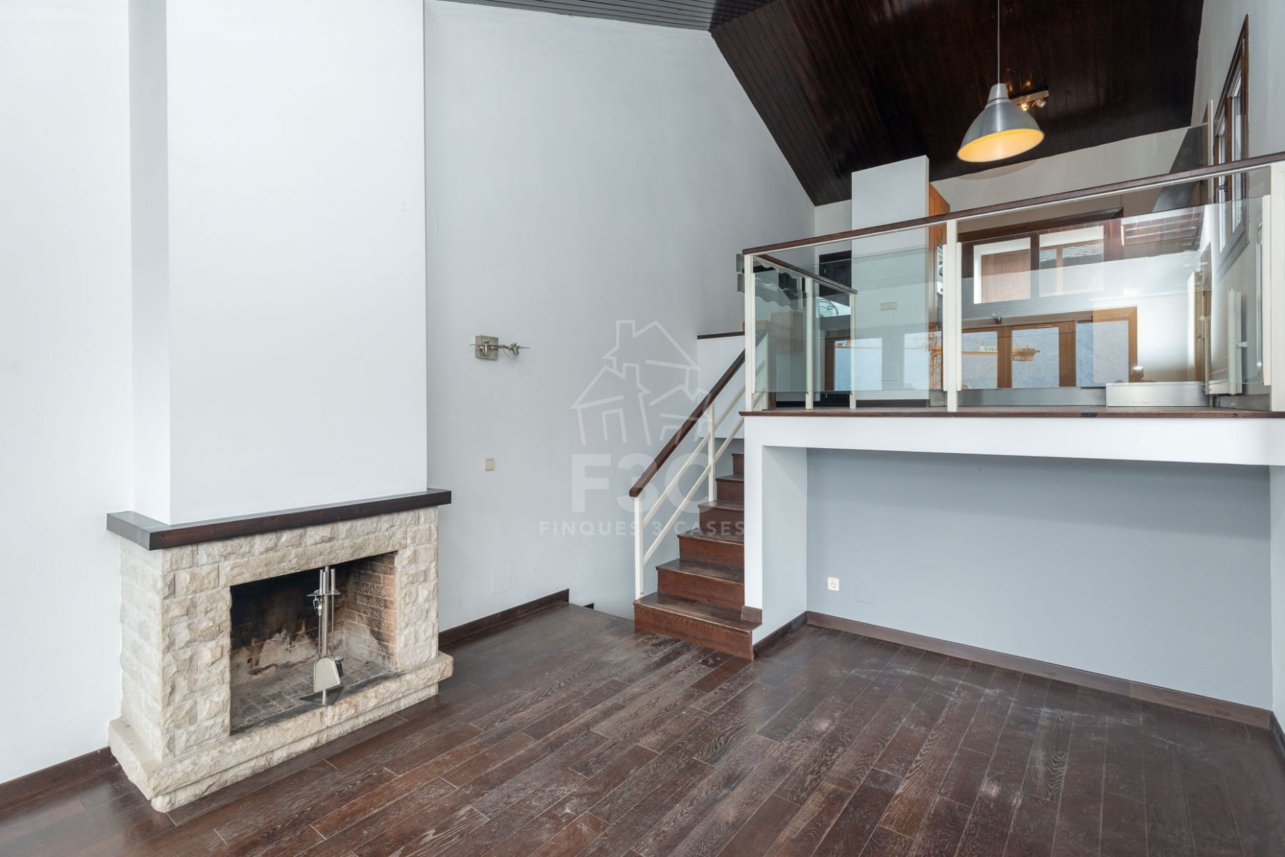 En un conjunt residencial tranquil i assolellat de