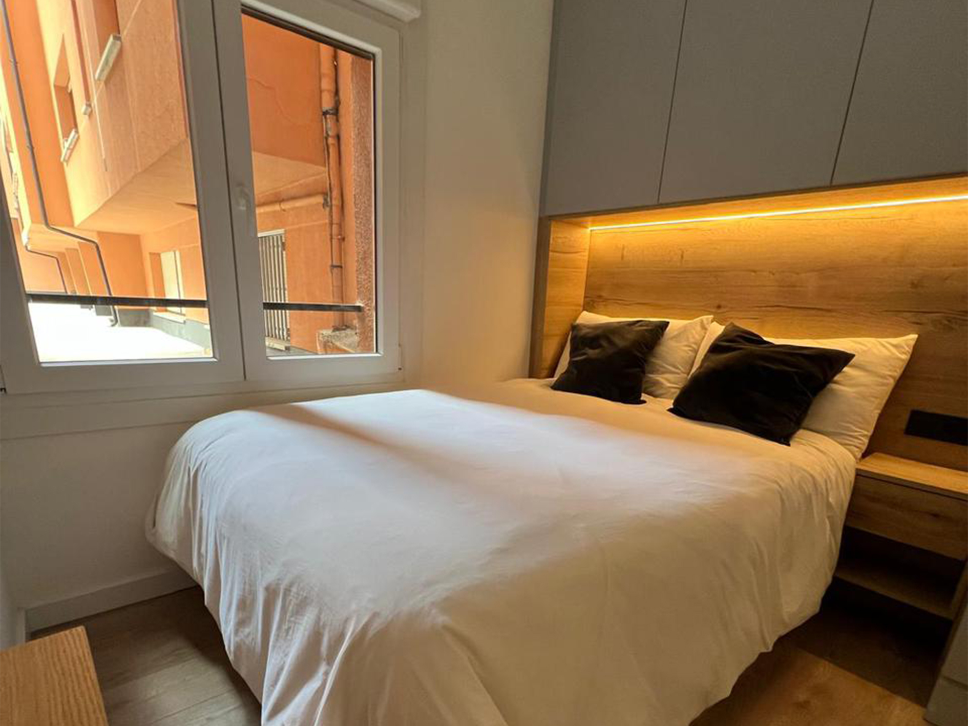 Descobreix aquest espectacular pis reformat de 68 