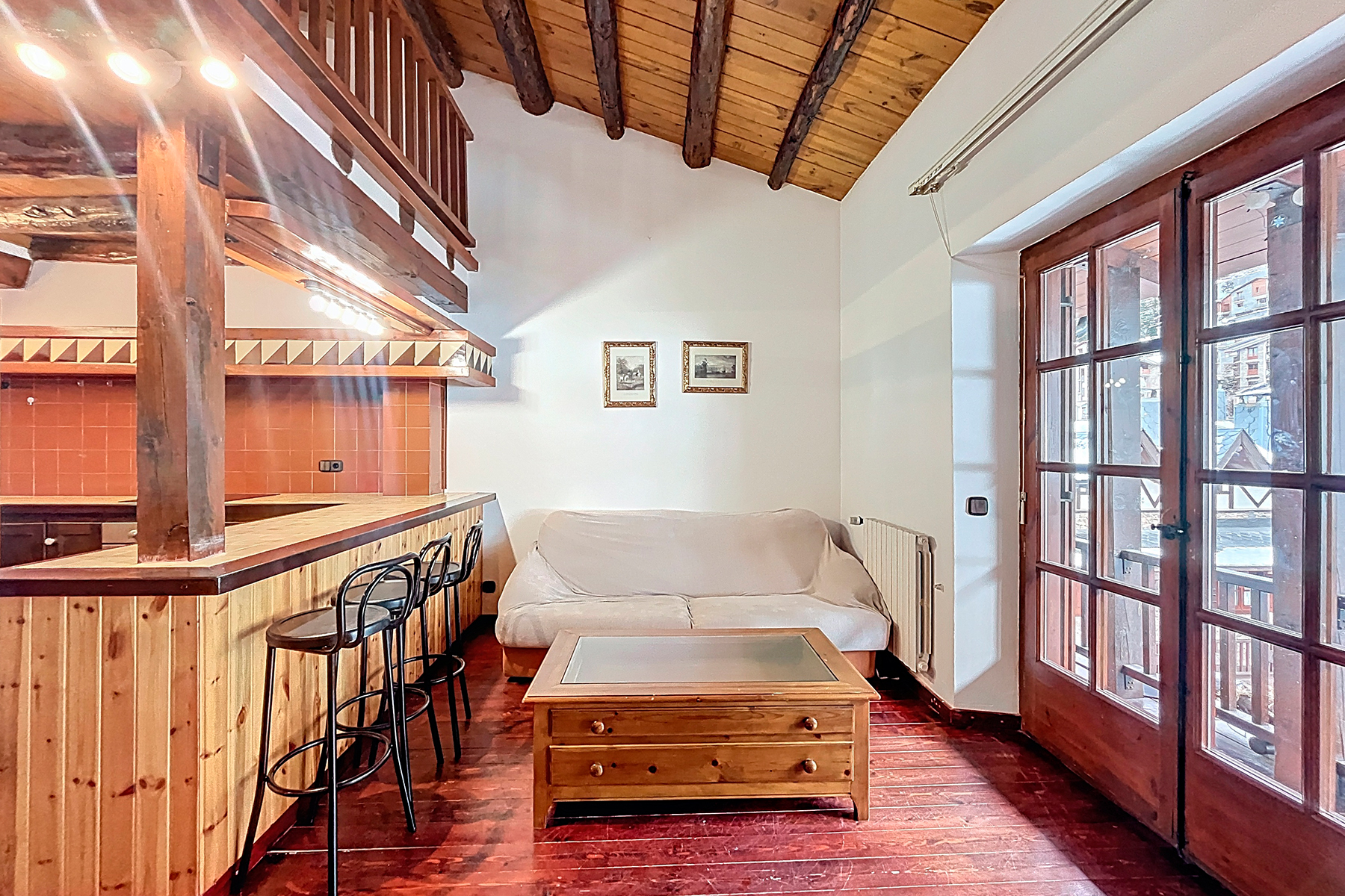 A la parròquia d'Arinsal, en una privilegiada zo