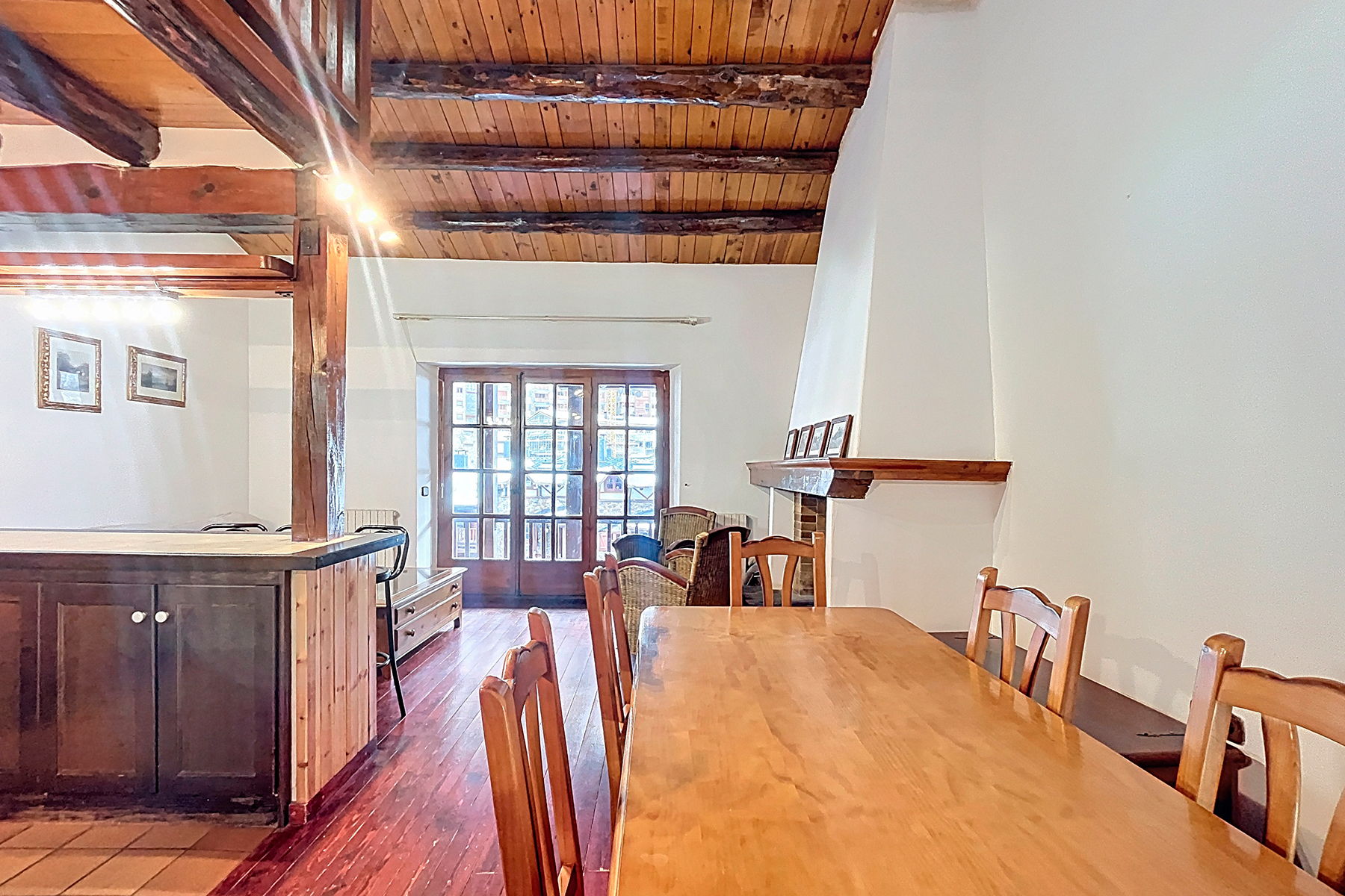 A la parròquia d'Arinsal, en una privilegiada zo