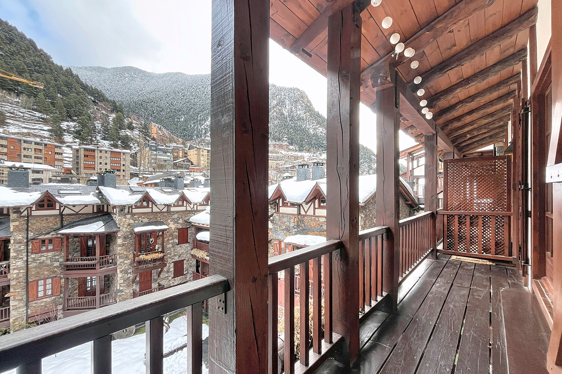 A la parròquia d'Arinsal, en una privilegiada zo