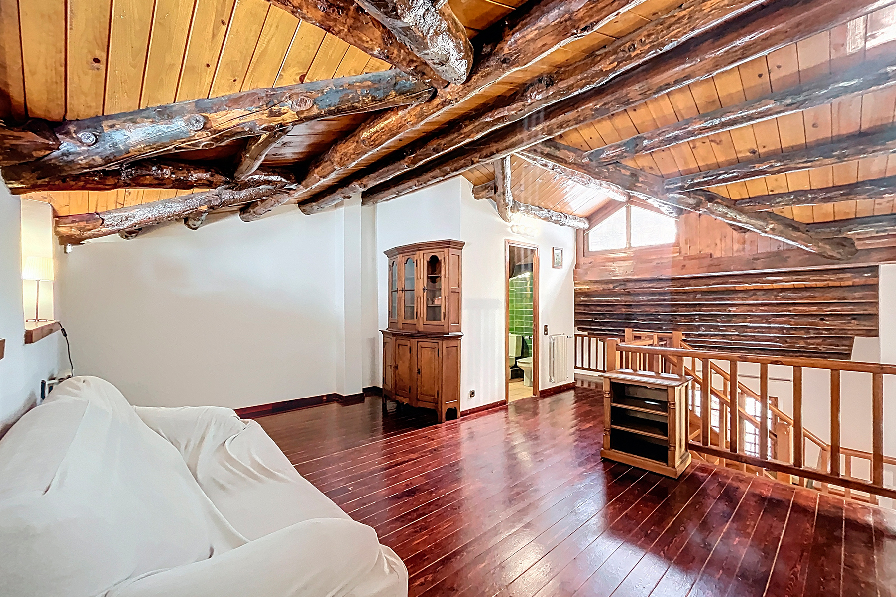 A la parròquia d'Arinsal, en una privilegiada zo