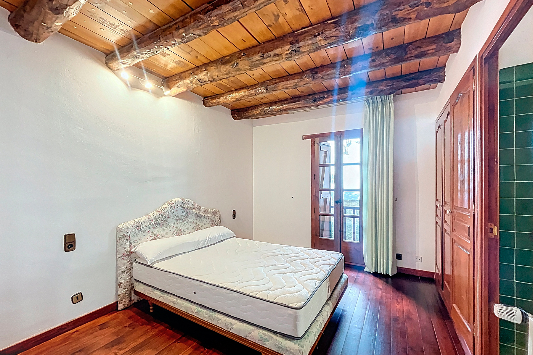 A la parròquia d'Arinsal, en una privilegiada zo