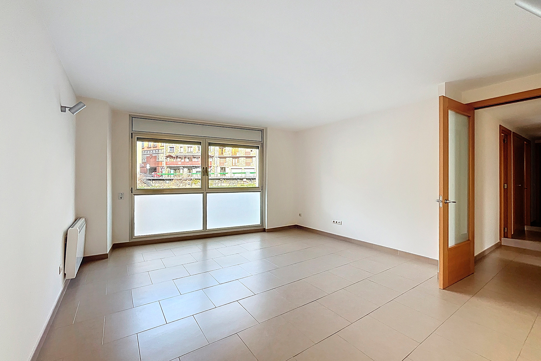 Exclusiu pis situat en una de les zones més cènt