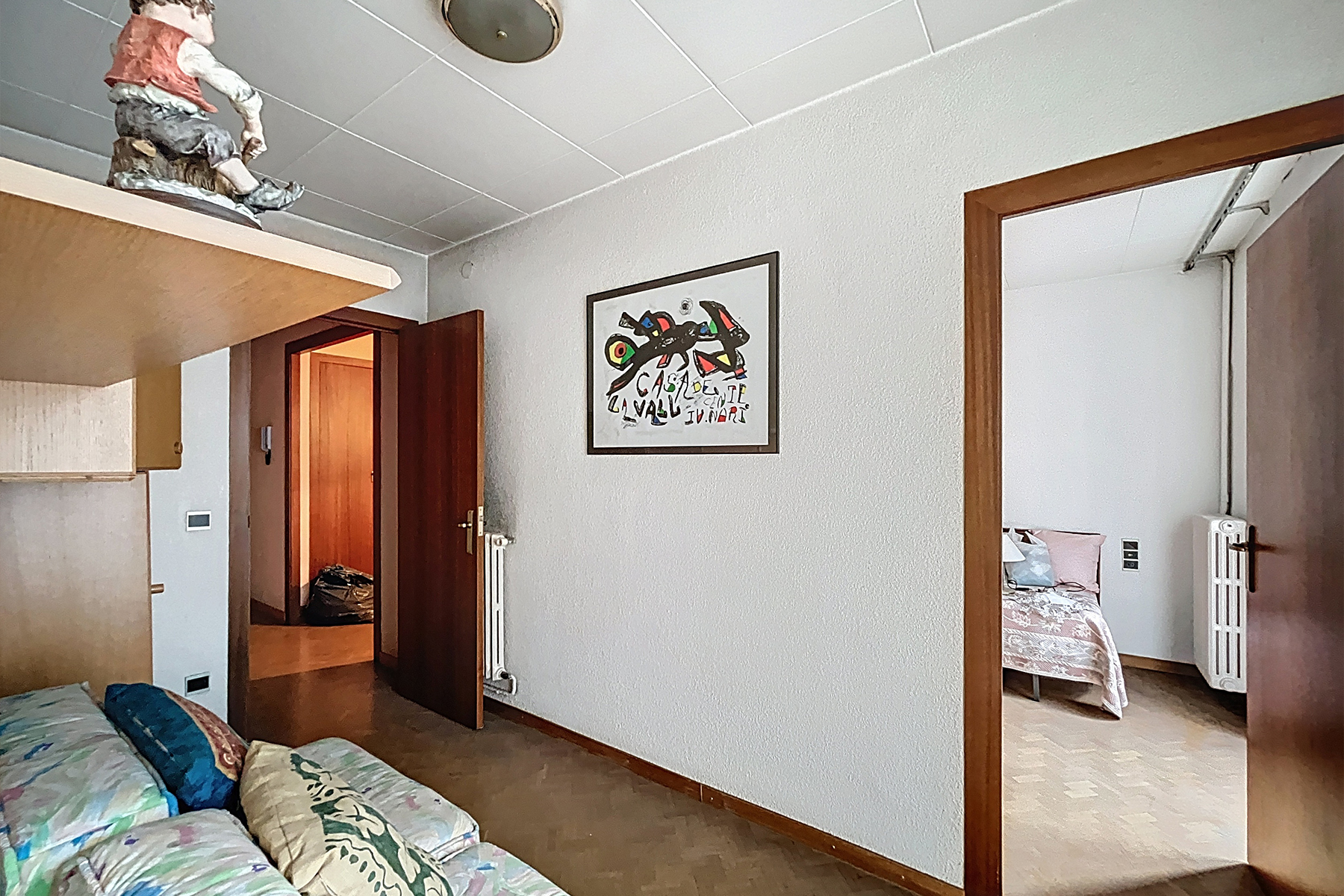 Presentem aquest exclusiu i emblemàtic edifici re