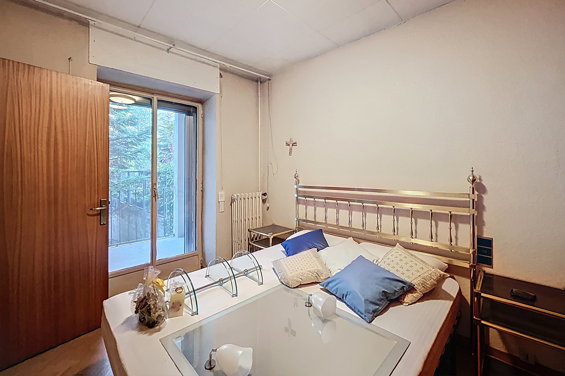 Presentem aquest exclusiu i emblemàtic edifici re