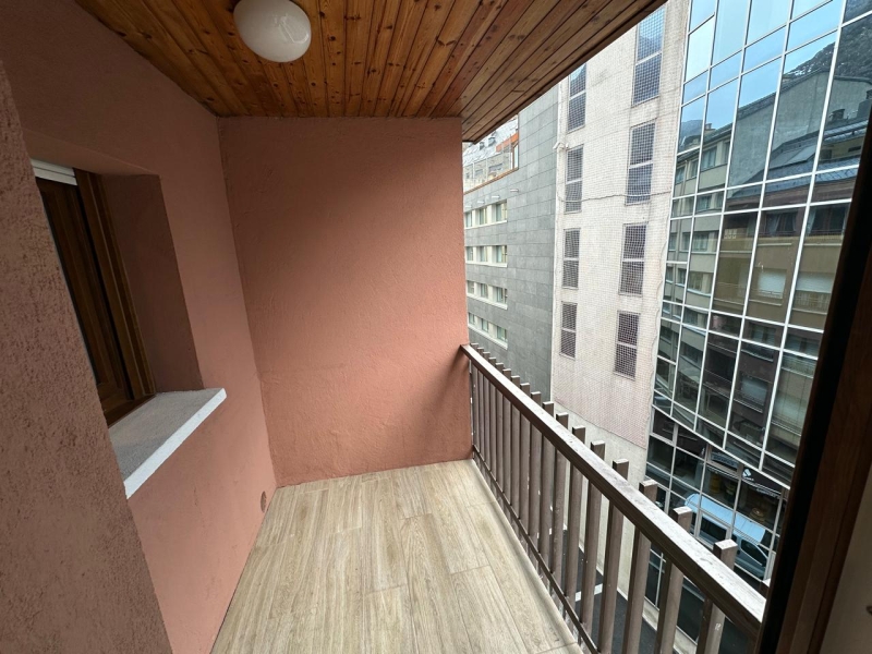 Àtic duplex de lloguer a Escaldes 