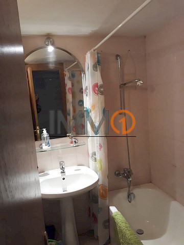  Es ven pis a Encamp (Betània) d’una superfíci