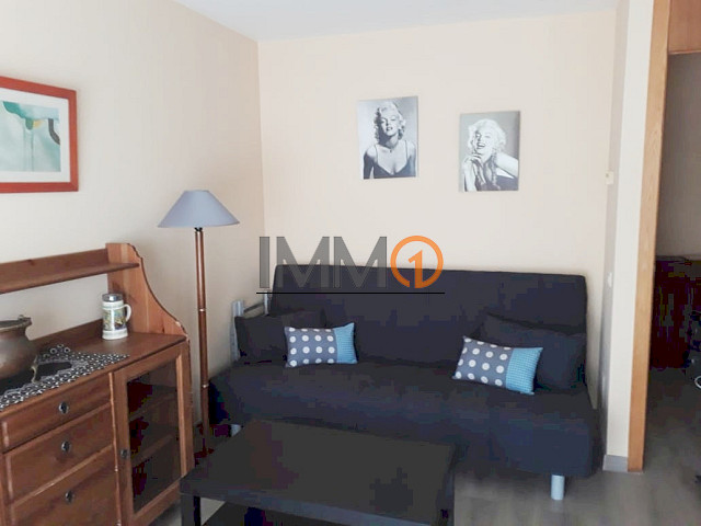  Es ven pis a Encamp (Betània) d’una superfíci