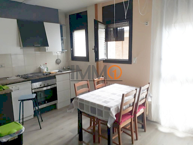  Es ven pis a Encamp (Betània) d’una superfíci