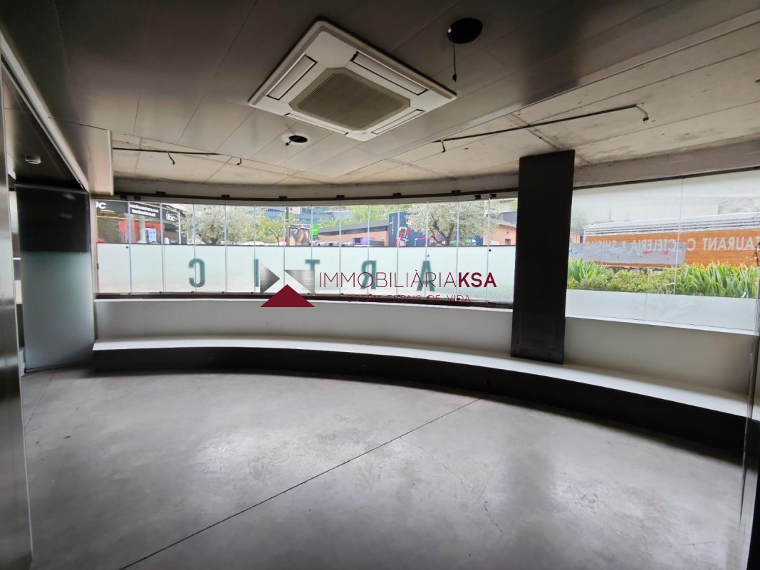 Local -  Escaldes Engordany