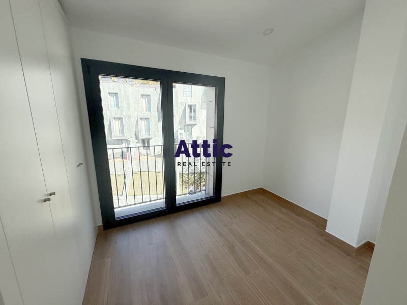Àtic d´obra nova a estrenar 